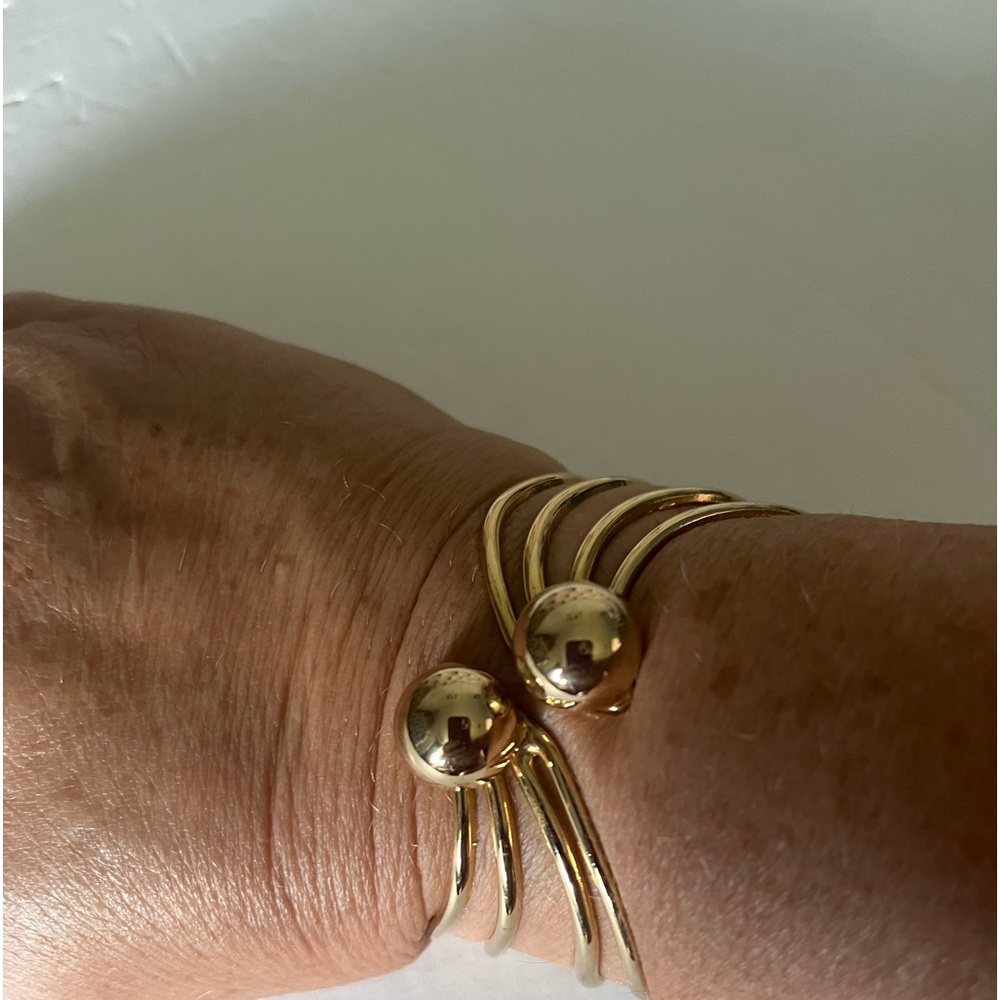 Swirly, Gold Tone Clamper Bracelet, NWOT